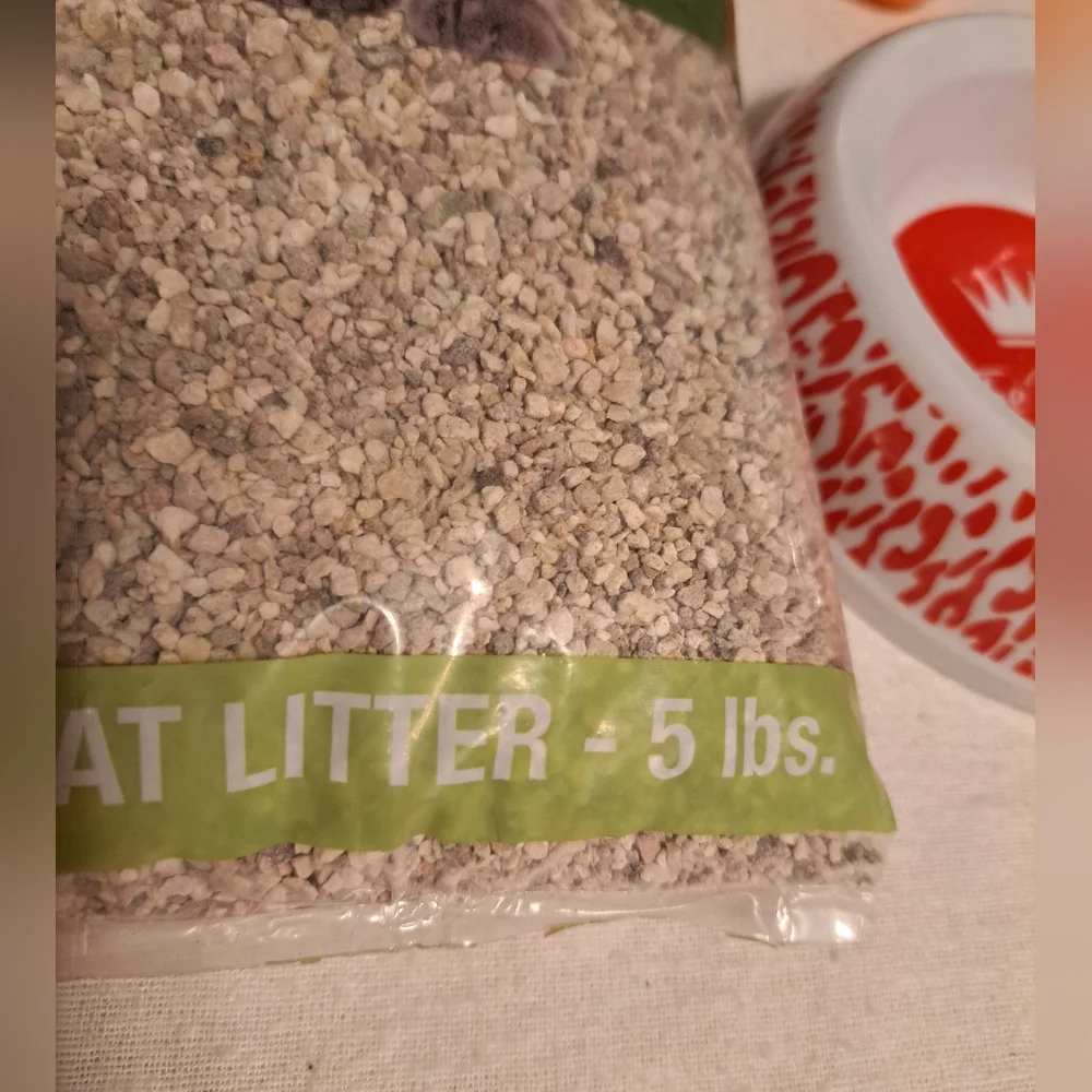 Cat Bundle Ball Litter Bowl